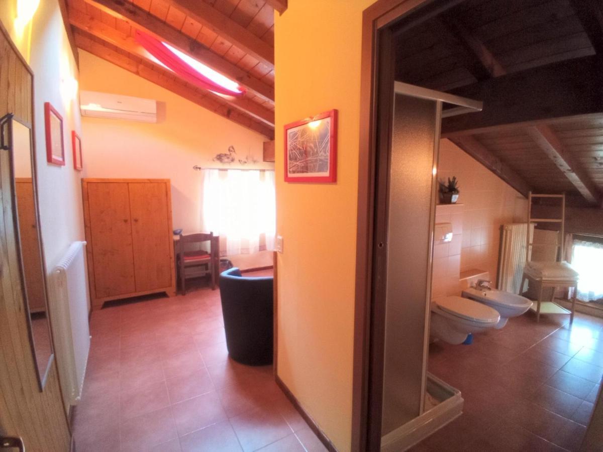 Guest House Il Nido Dello Svasso -Foresteria Lombarda- Sorico Exterior photo